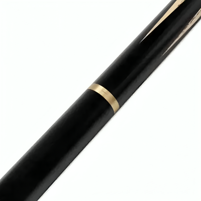 Baize Master Gold Series 57" Emperor Pool Cue ¾ Jointed 8mm Tip Red