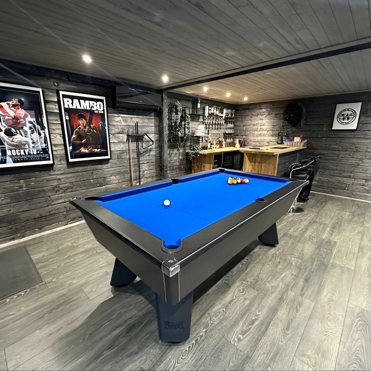 Cry Wolf Slate Bed Indoor Pool Table - Black - 6ft & 7ft