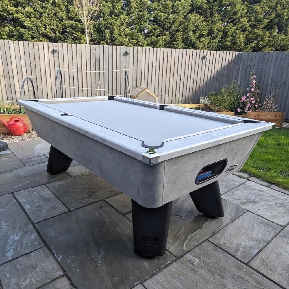 Cry Wolf Outdoor Pool Table | Urban Grey | Elite Pro Bankers Grey Cloth