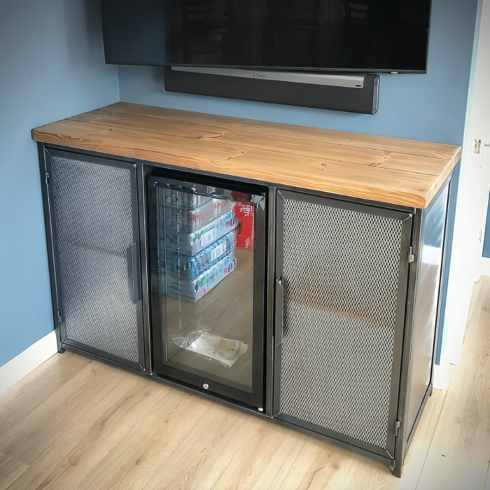Large Bar And Drinks Cabinet With Large Fridge